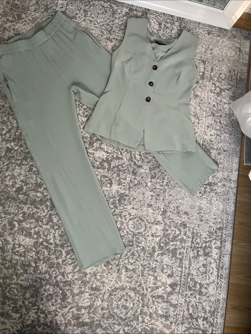 connected apparel Sea-foam Green Sleeveless Button Vest & Elastic-Waist Pant Set